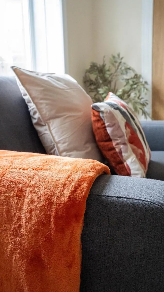 Image 5 of Curtis Apartment