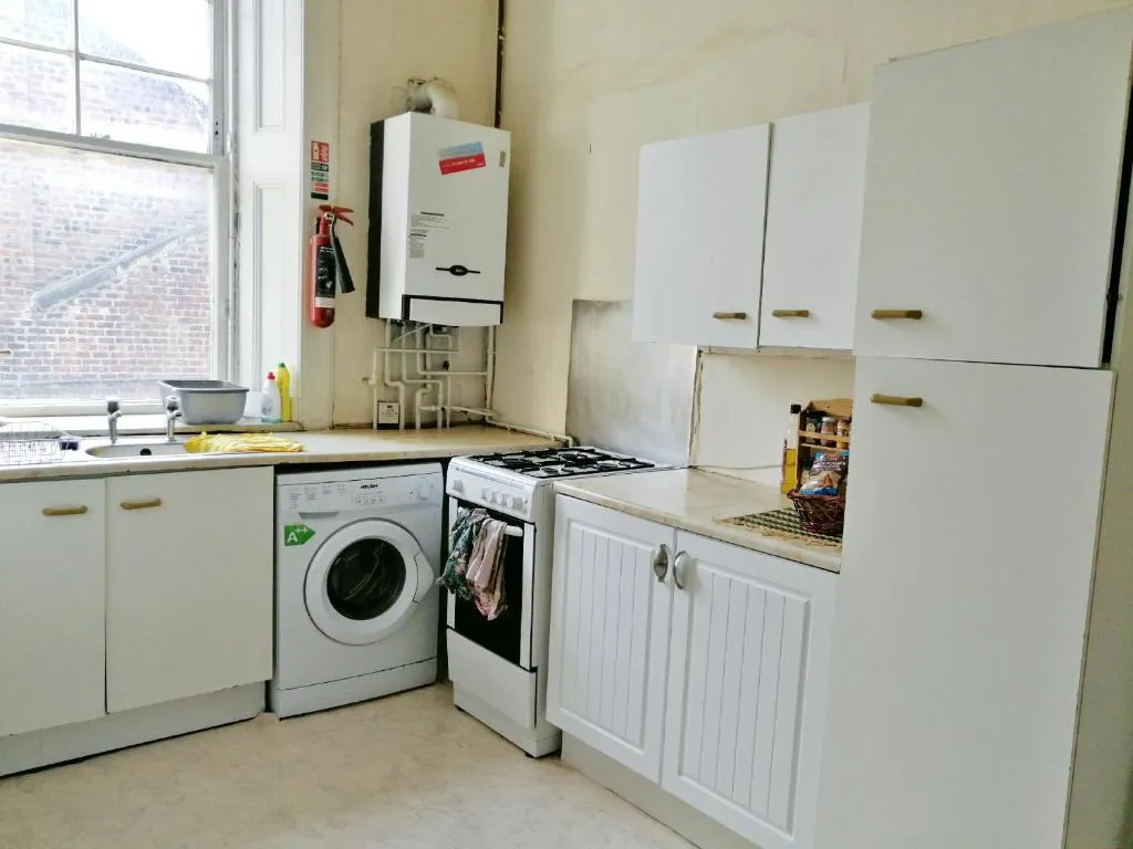 Image of Double Room Glasgow Braid