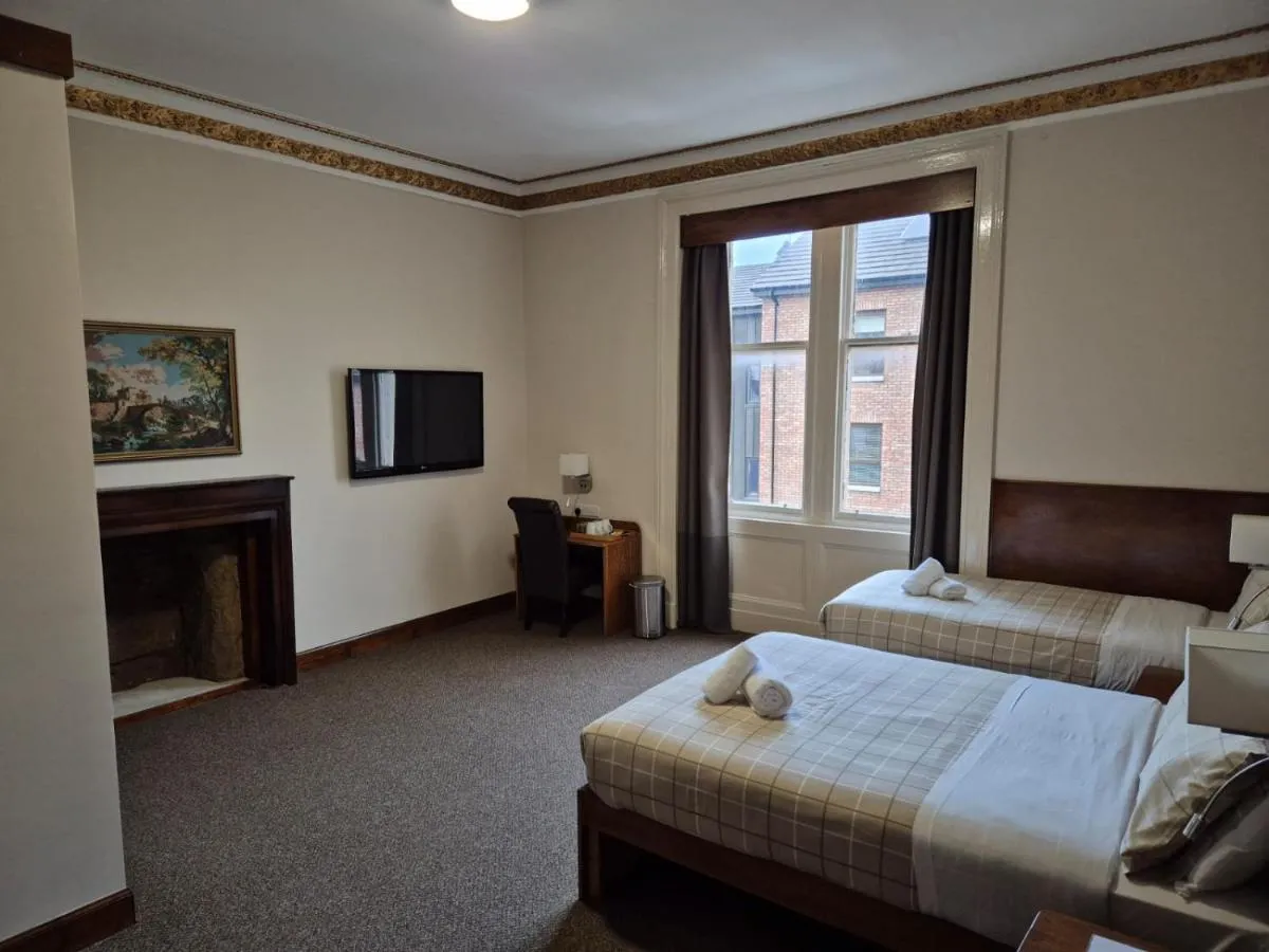 Image 1 of Douglas Hotel