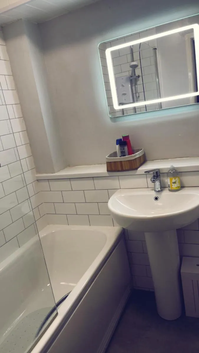 Image 6 of Friendly stays