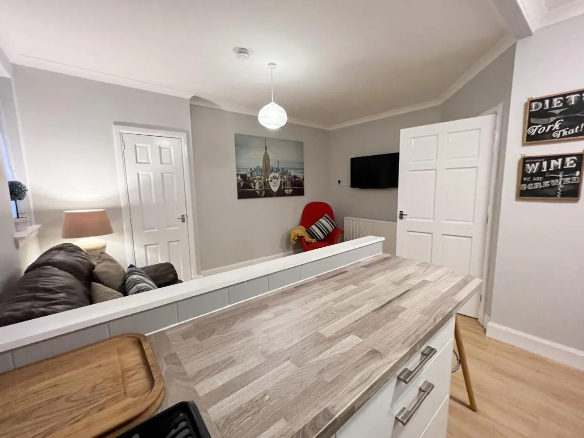 Image 4 of Glasgow 2 Bedroom Apartment