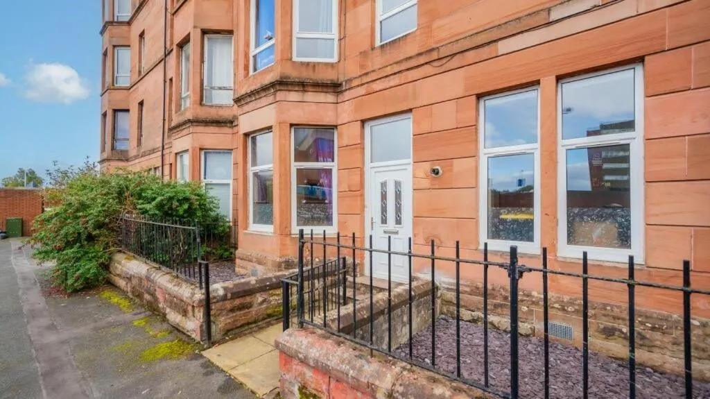 Image 5 of Glasgow City – Stylish 2 Bed in unique Ibrox location nearby subway and free parking