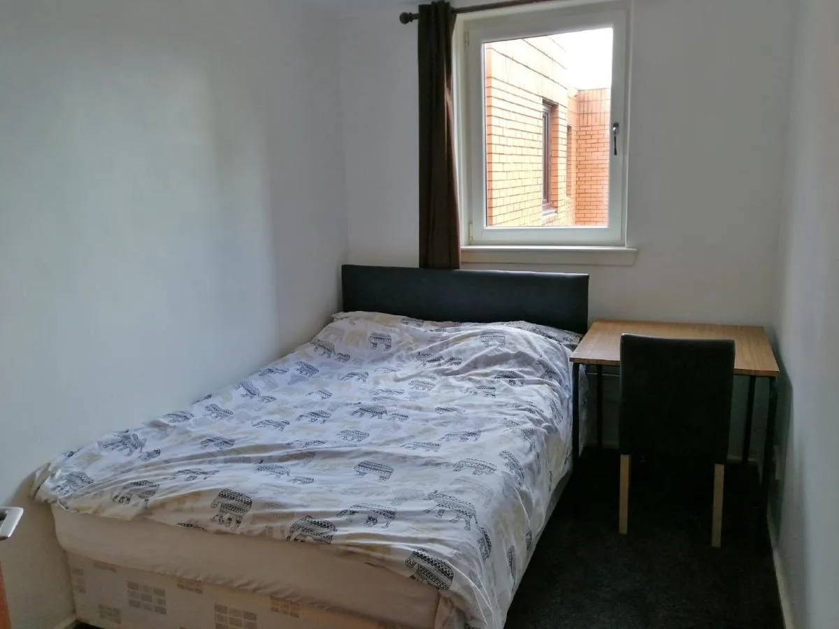 Image 1 of Glasgow Entire Property