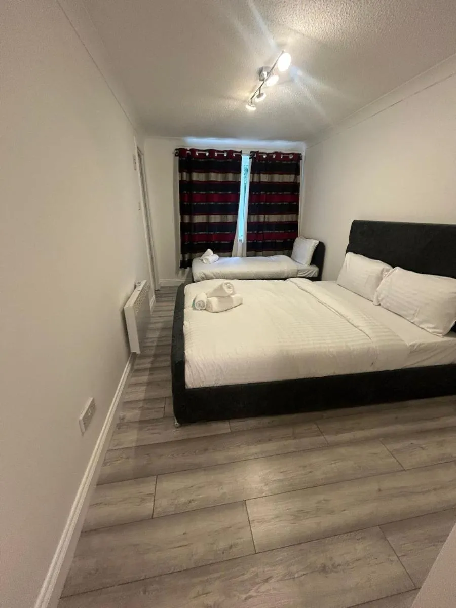 Image 3 of Glasgow Group Getaway