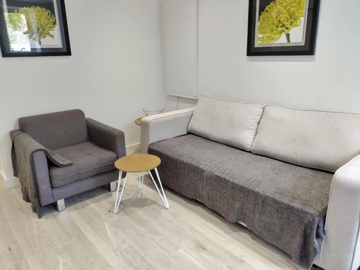 Image 3 of Glasgow Hampden Garden Flat