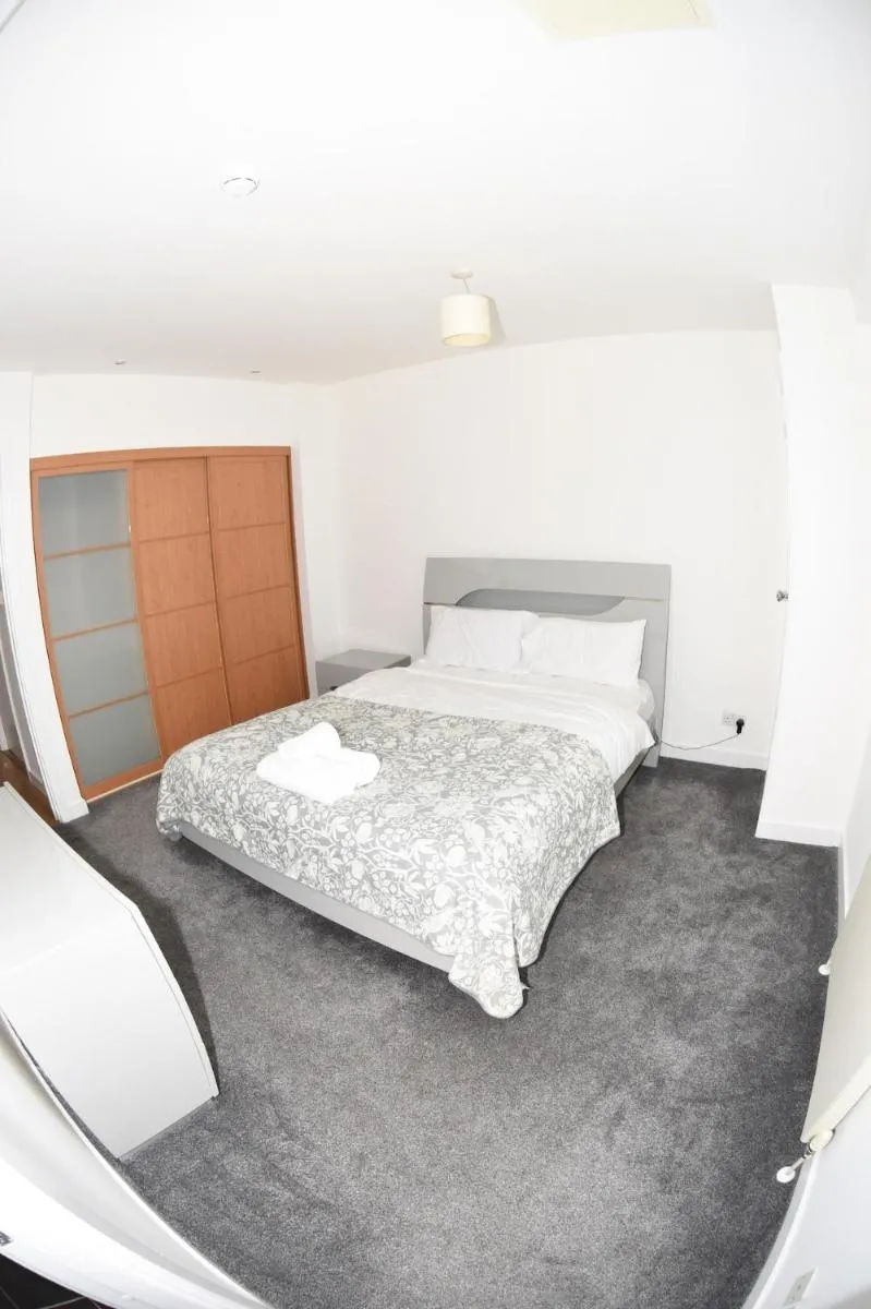 Image 4 of Glasgow Hydro Apt with Great Views