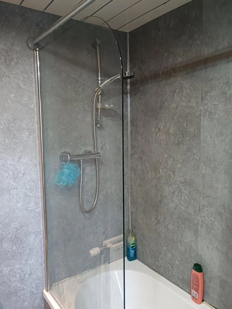 Image 2 of Glasgow Millroad Private Room