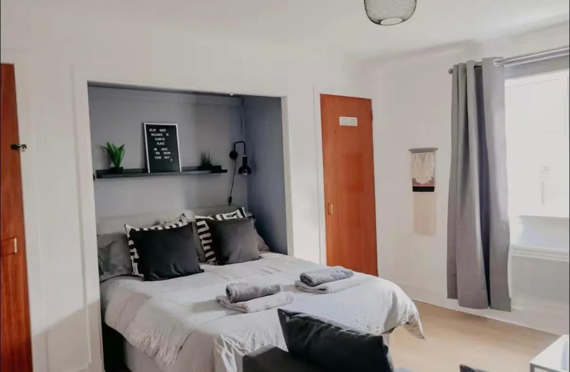 Image 5 of Glasgow – 1 Bedroom Apartment