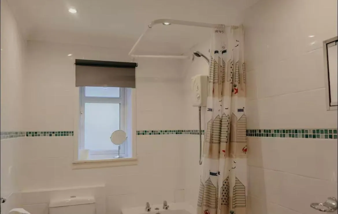 Image 6 of Glasgow – 1 Bedroom Apartment