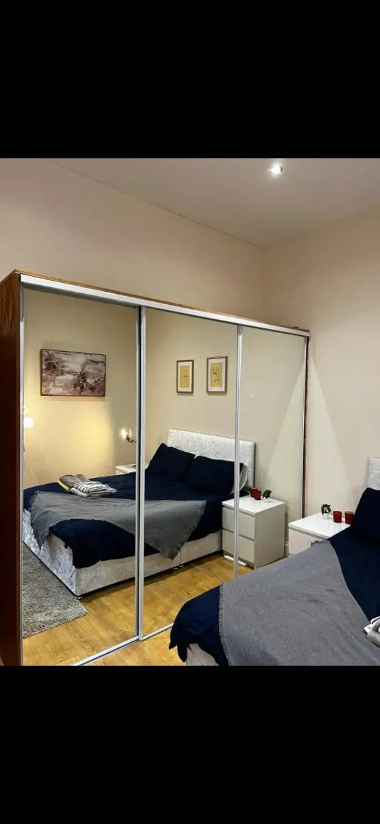 Image 1 of Hampden Hüs