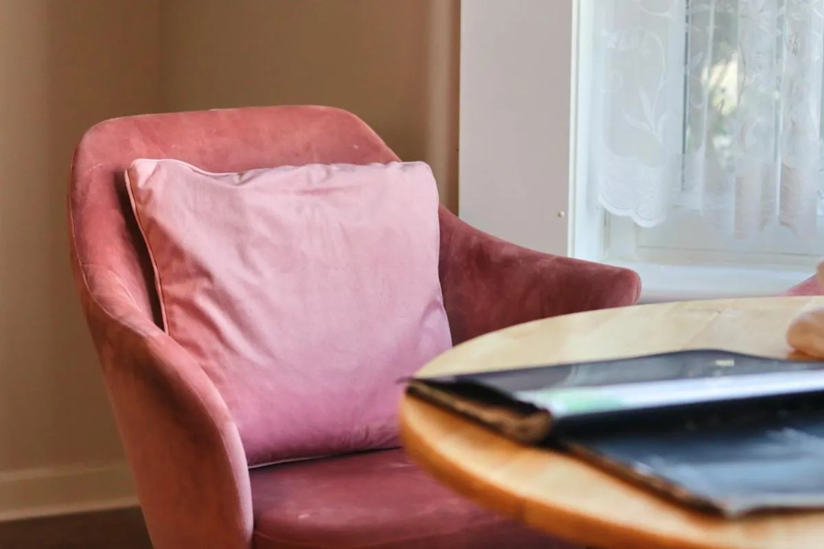 Image 1 of Holiday Home – Beautiful Two bedroom House in Glasgow & Free Parking