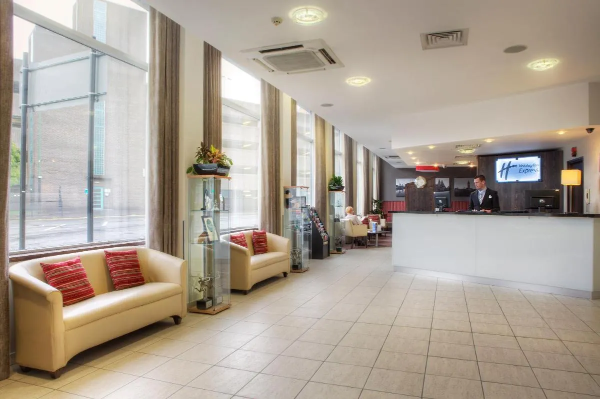 Image 6 of Holiday Inn Express – Glasgow – City Ctr Theatreland by IHG