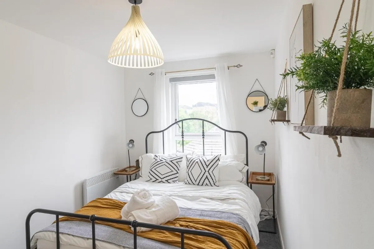 Image 1 of Luxury Glasgow Flat in the heart of the Westend