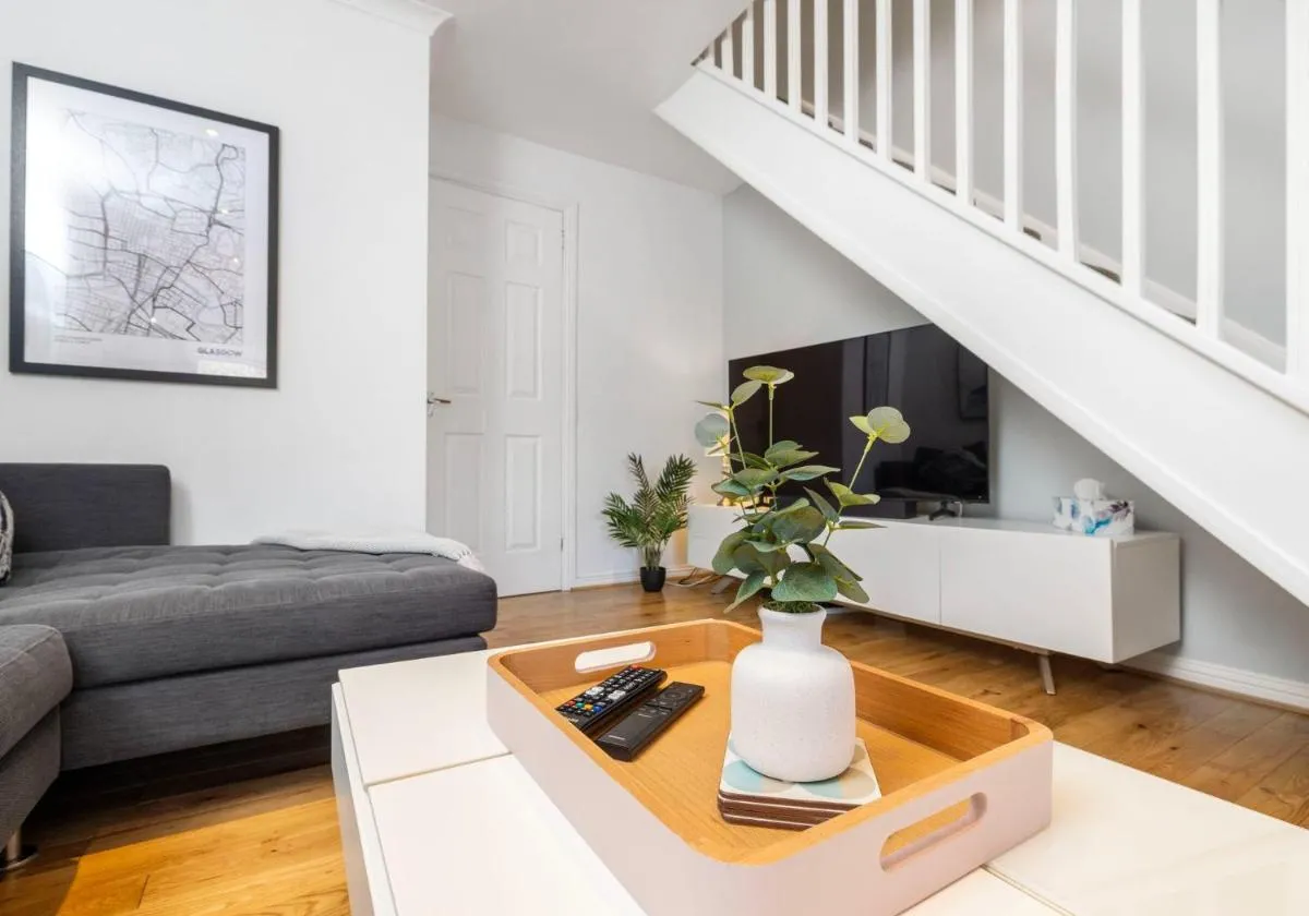 Image 4 of Mavisbank Gardens