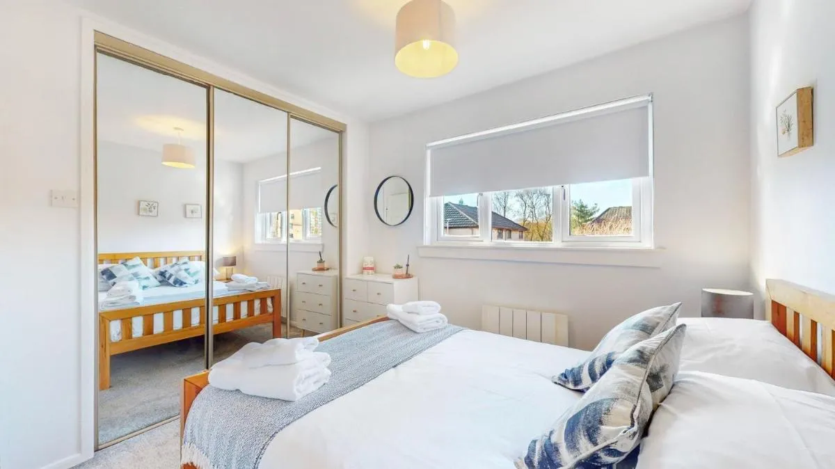 Image 1 of Mavisbank Gardens