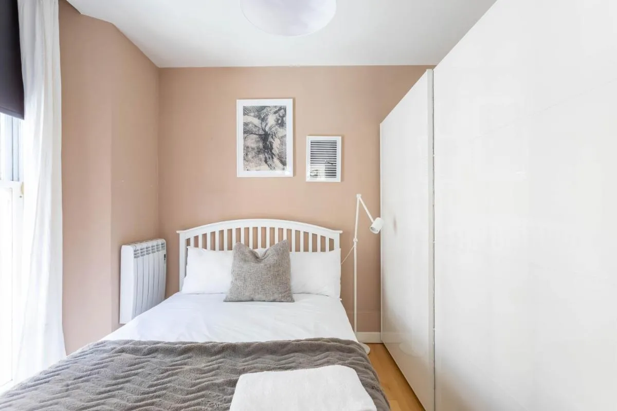 Image 6 of Merchant City Apartment