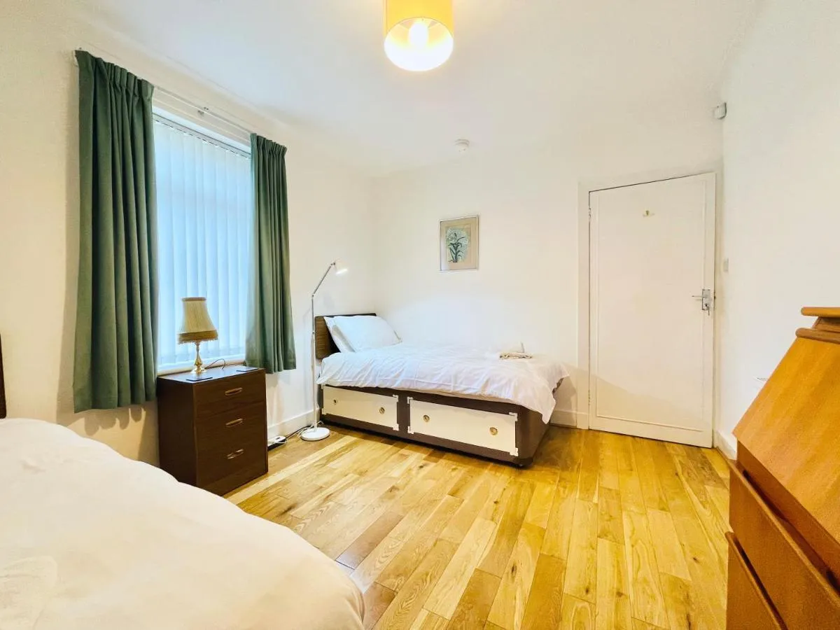 Image 6 of Millerston House