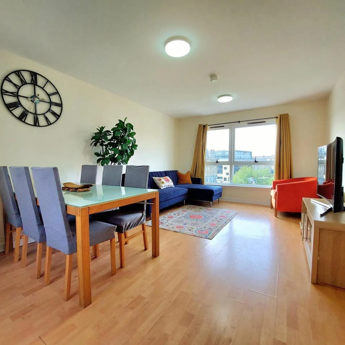 Image 4 of Modern 2-Bedroom flat in Glasgow city centre, near Galsgow Green