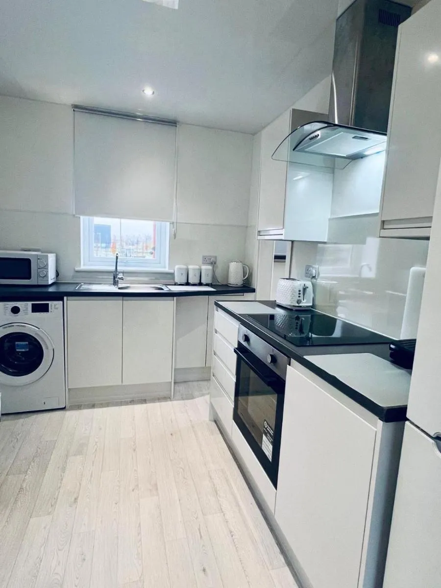 Image 5 of Modern 2 bedroom House With Loft Conversion