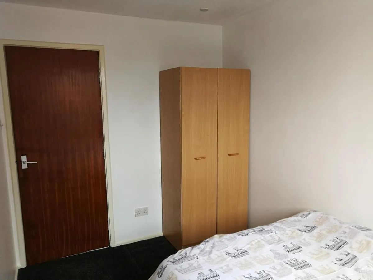 Image 3 of New City Private Room