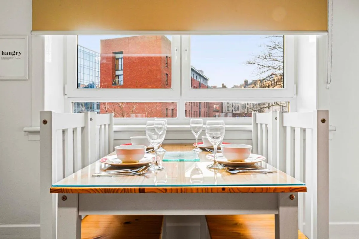 Image 2 of One Bed Holiday Home in the Heart of Glasgow