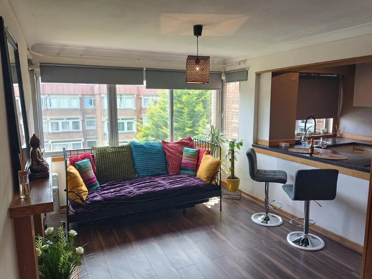 Image 1 of Open space studio in Shawlands