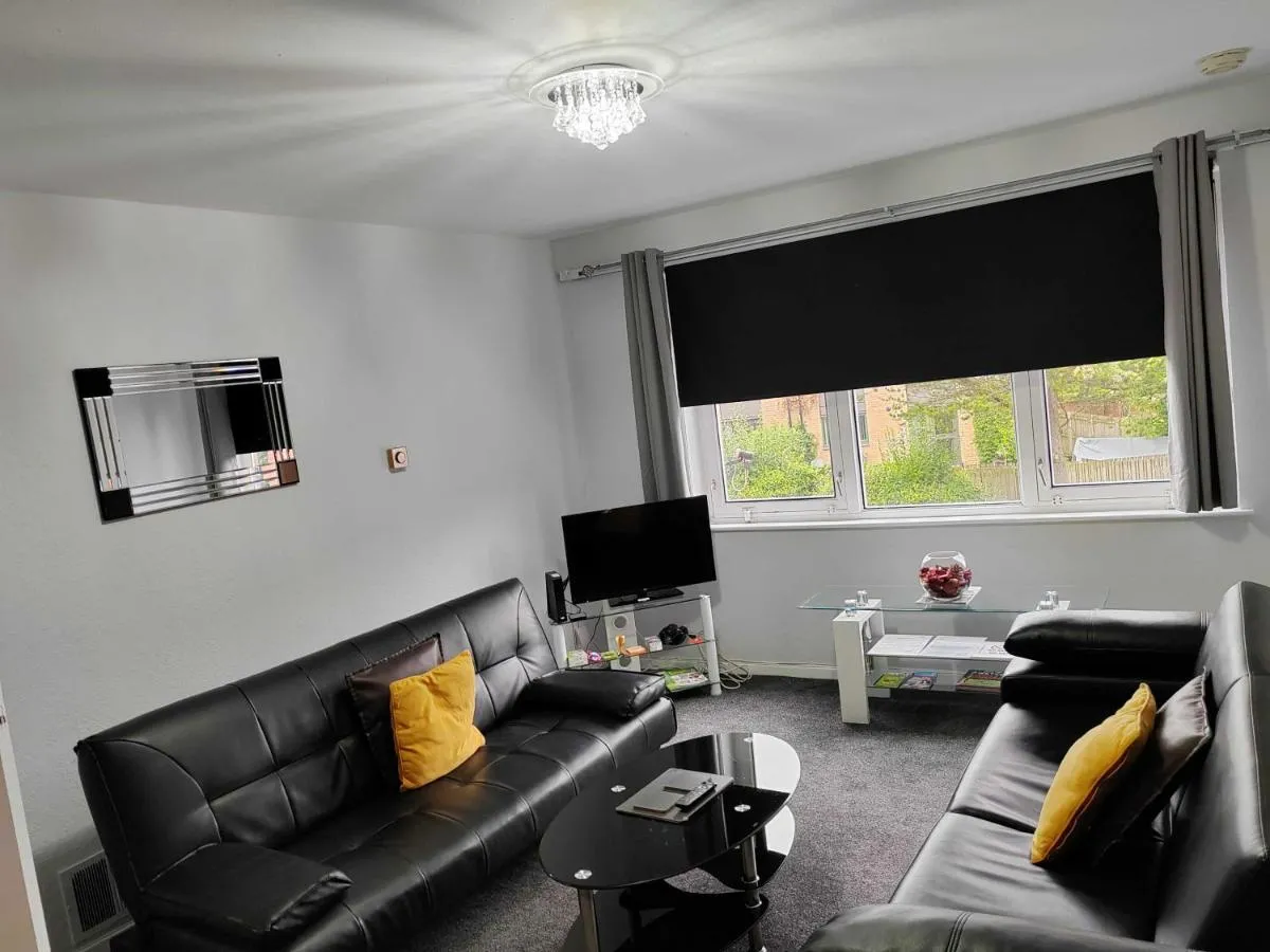 Image 4 of PREMIER – Maryhill Apartment