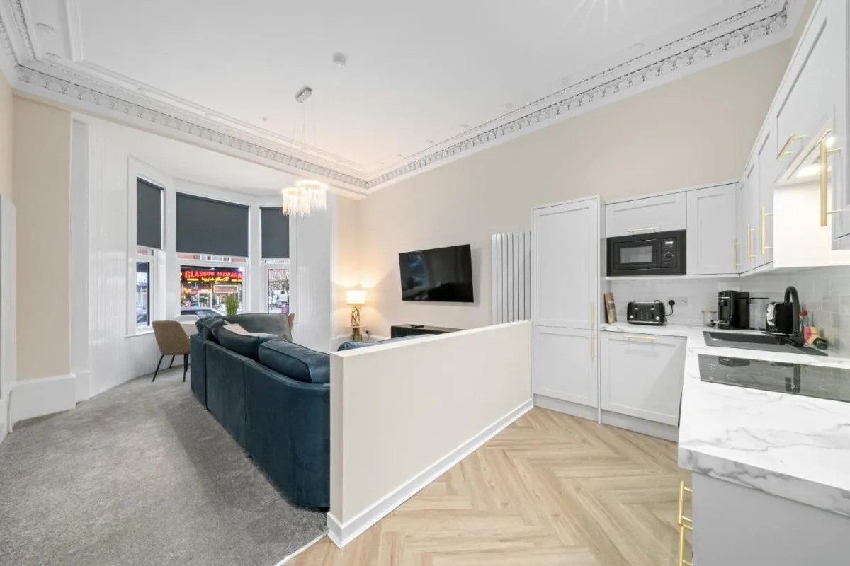 Image 2 of Paisley Road Courtyard