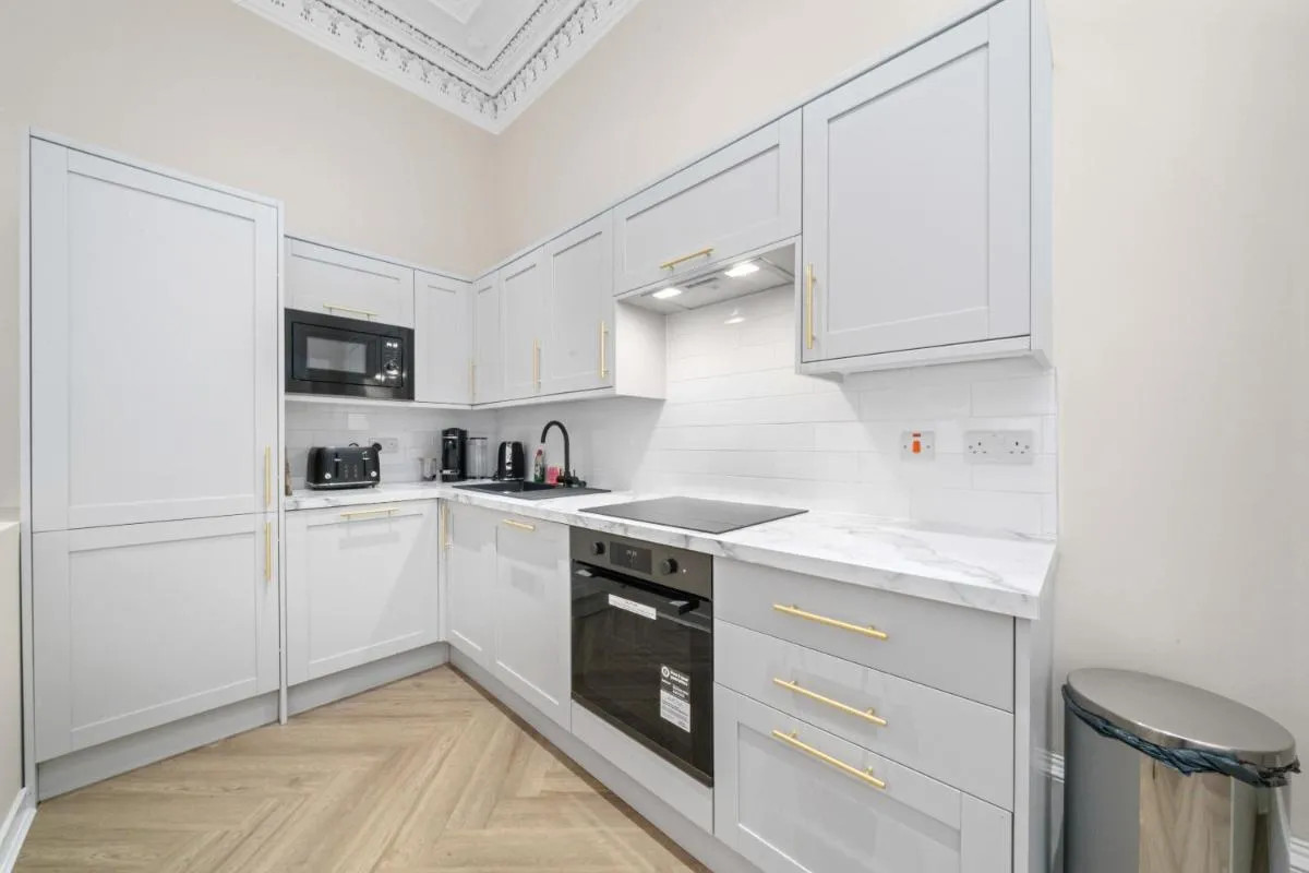 Image 4 of Paisley Road Courtyard