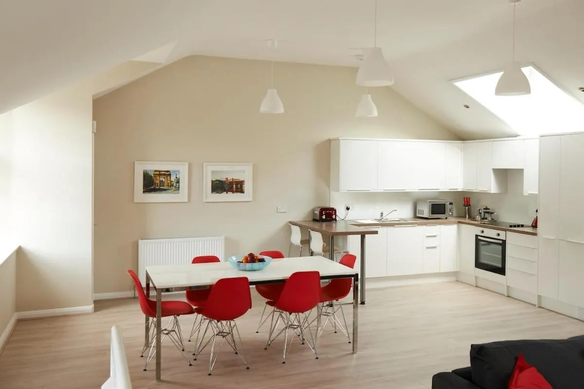 Image 2 of Park Mews Glasgow