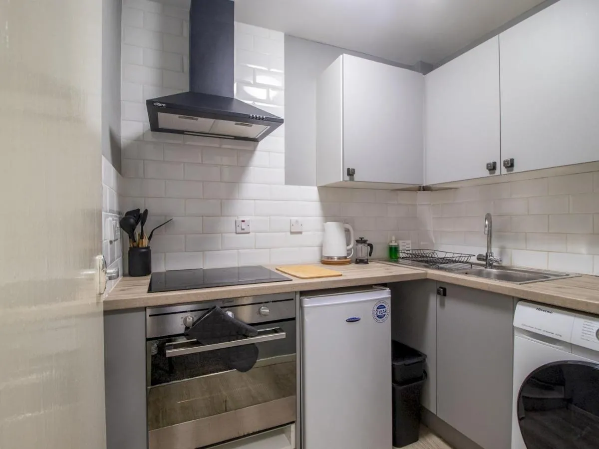 Image 3 of Pass the Keys Cosy in Fabulous West End