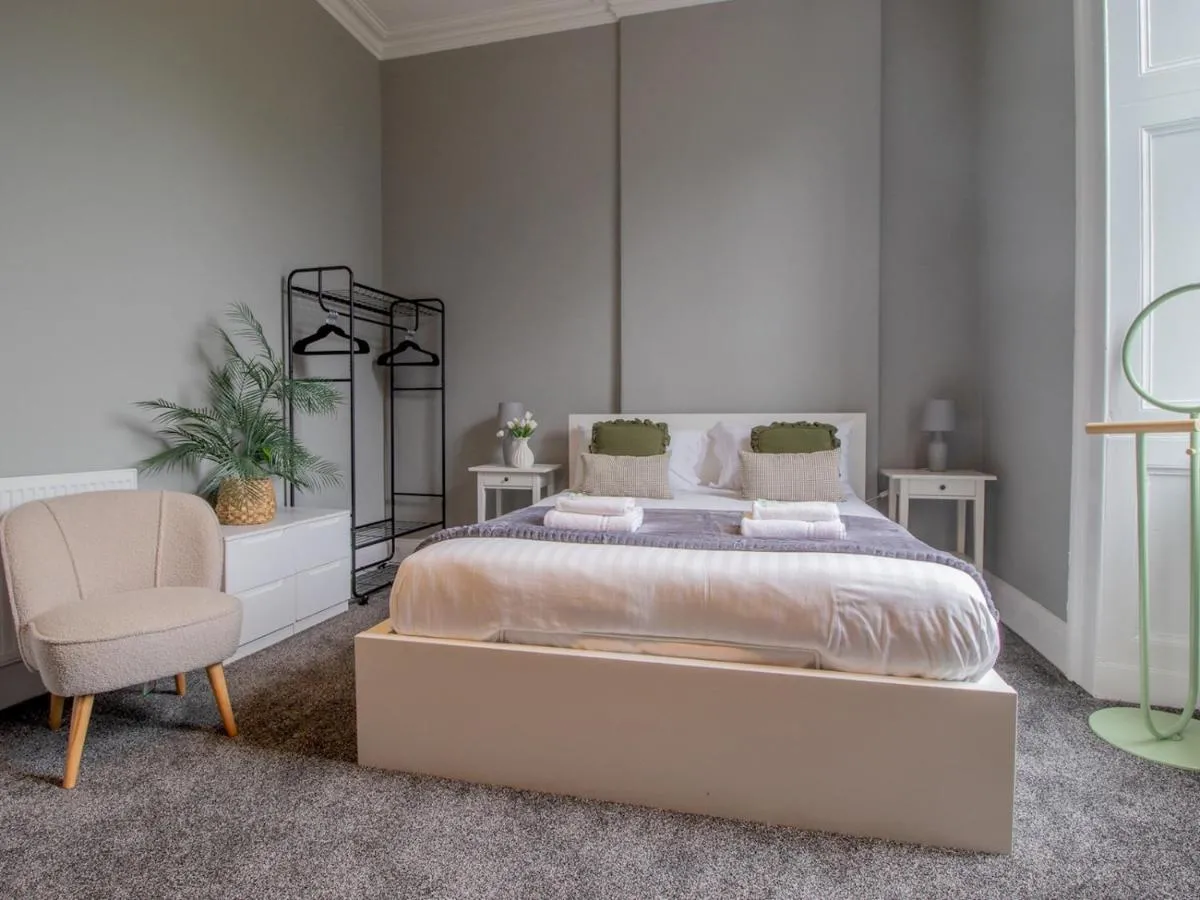 Image 6 of Pass the Keys Spacious Hillhead Haven