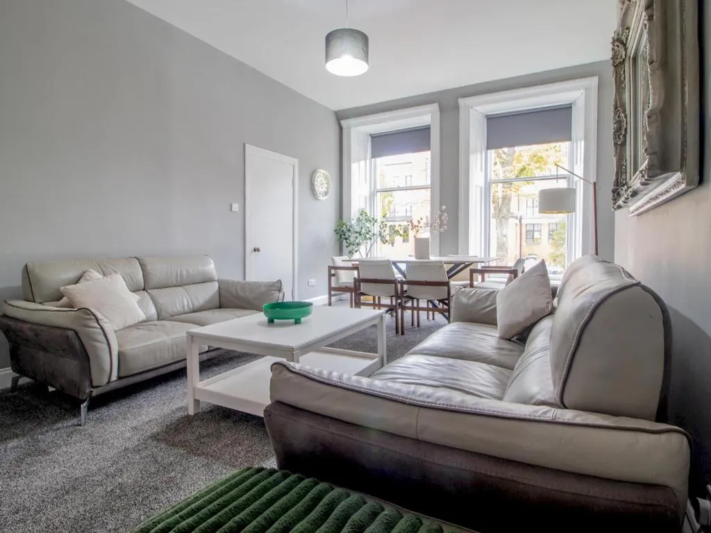 Image of Pass the Keys Spacious Hillhead Haven