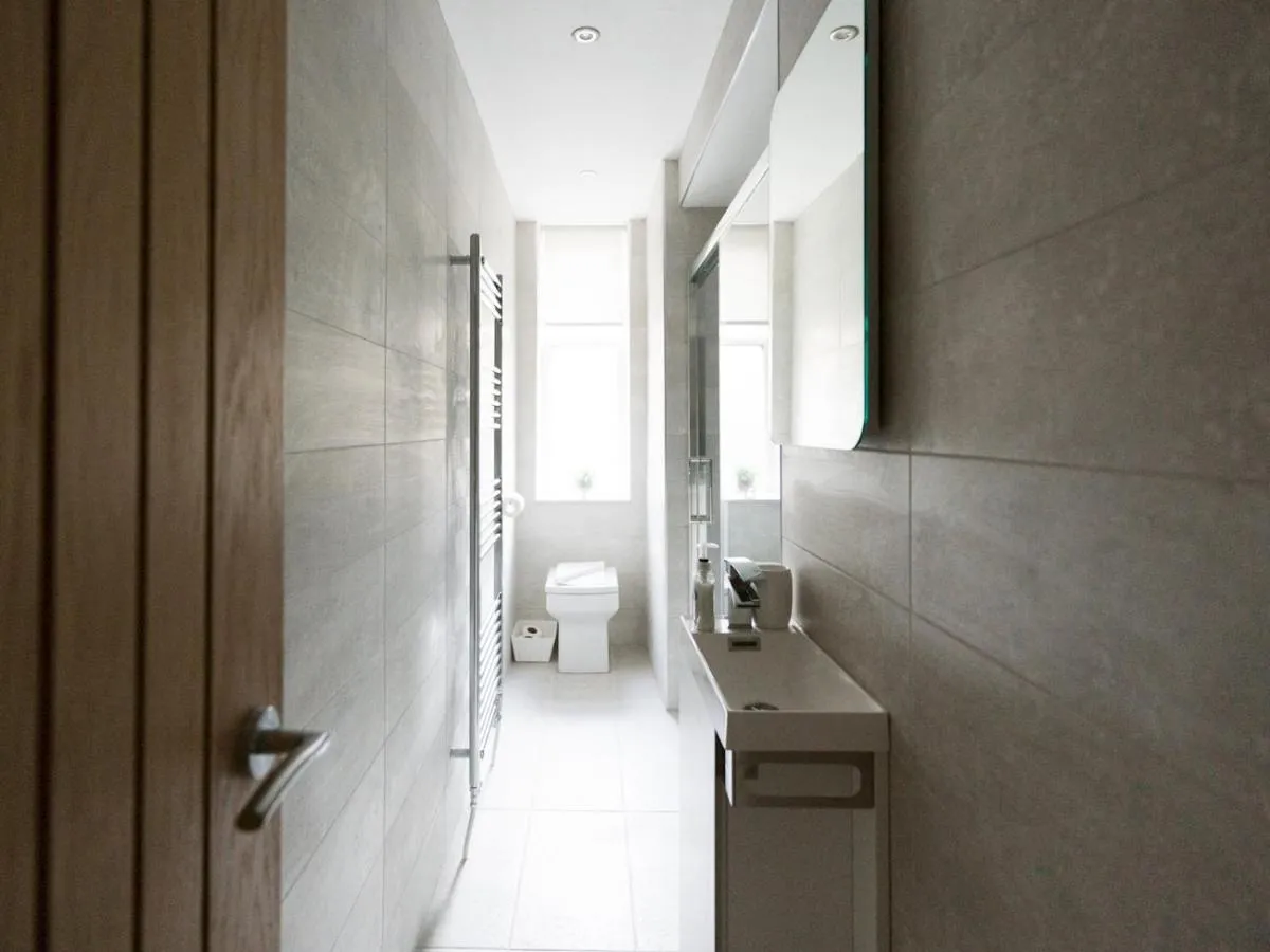 Image 2 of Pass the Keys Superb 1Bed Flat in Fabulous West End