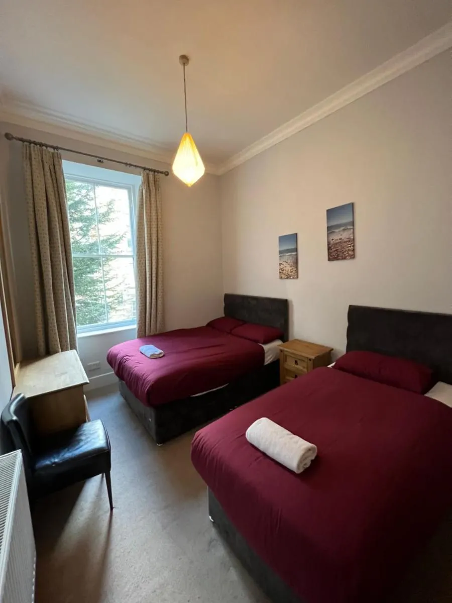 Image 6 of Sauchiehall Street West End Apartment