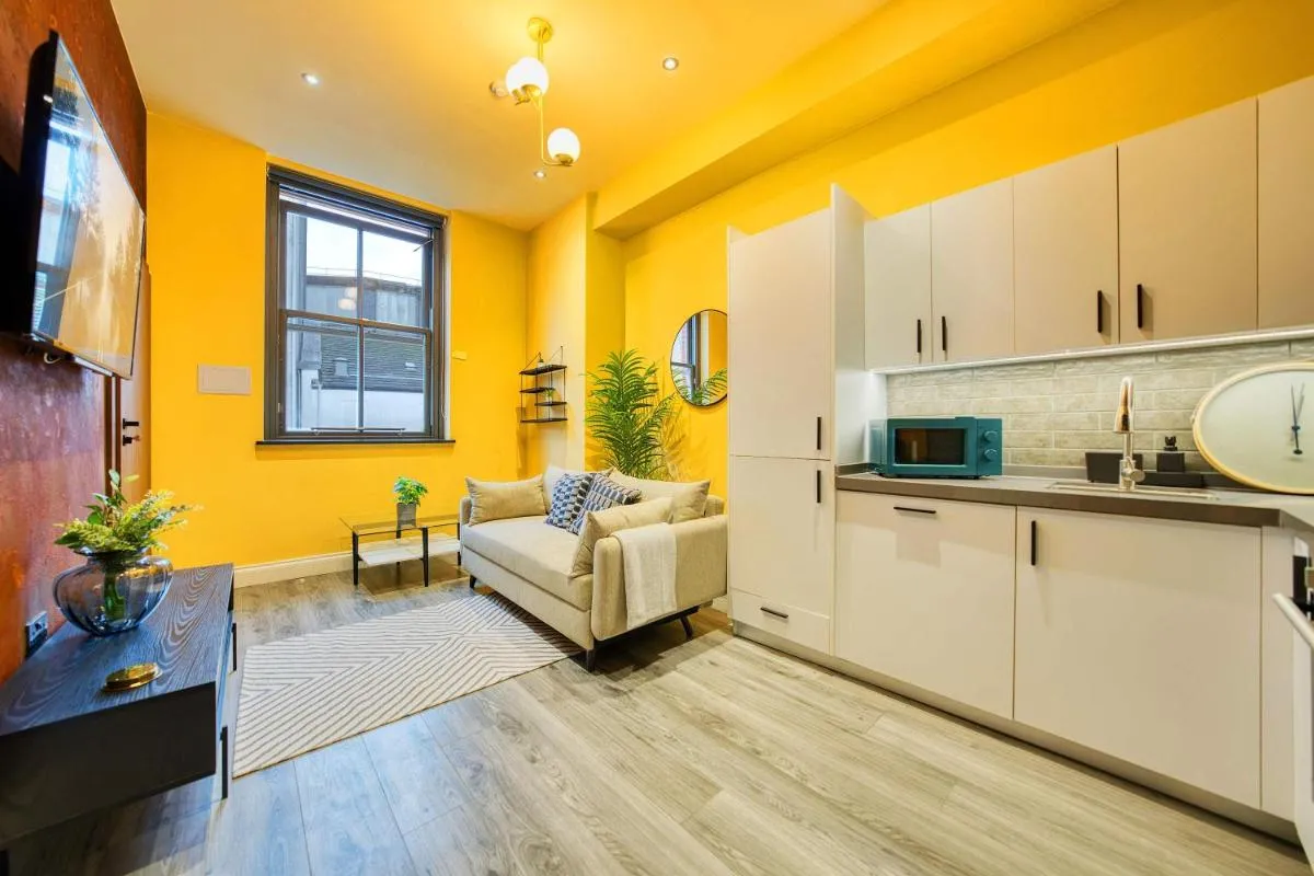 Image 2 of Smart Central Station 1 Bed Apartment B11