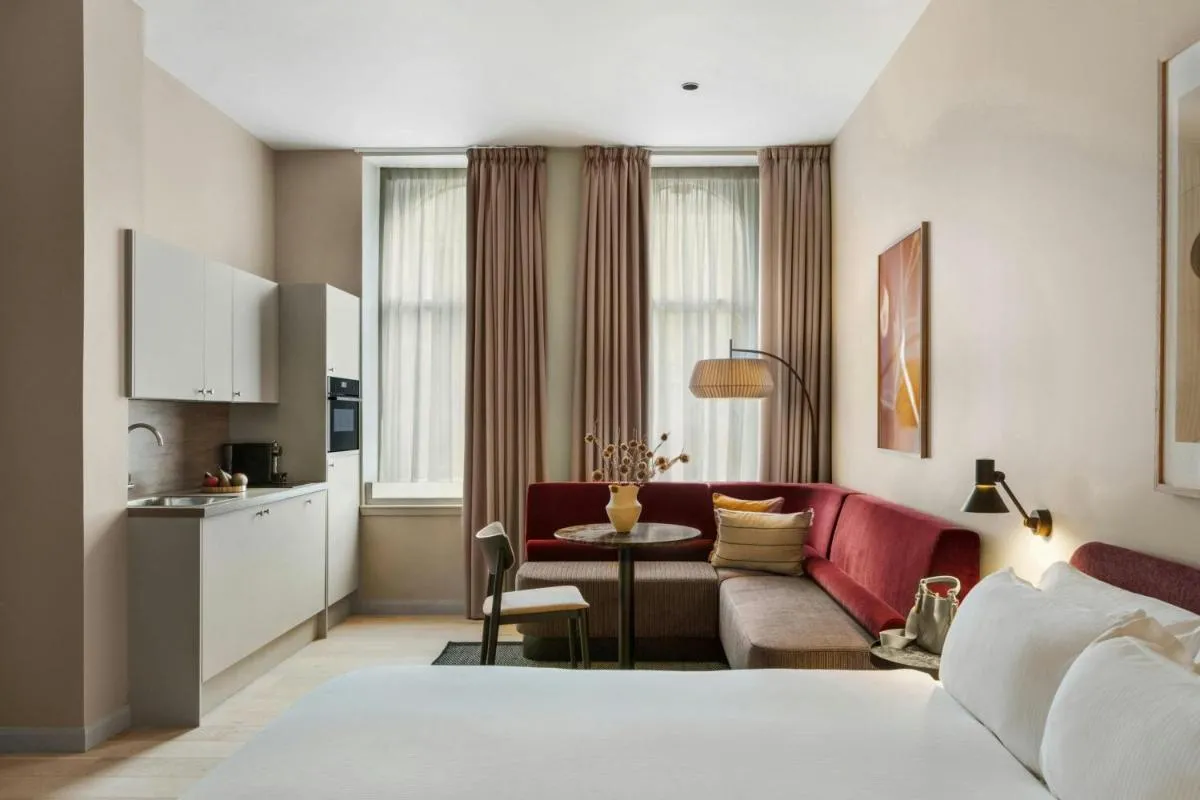 Image 1 of Sonder by Marriott Bonvoy The Teacher