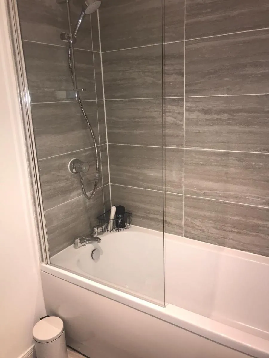 Image 4 of Vogue Apartments