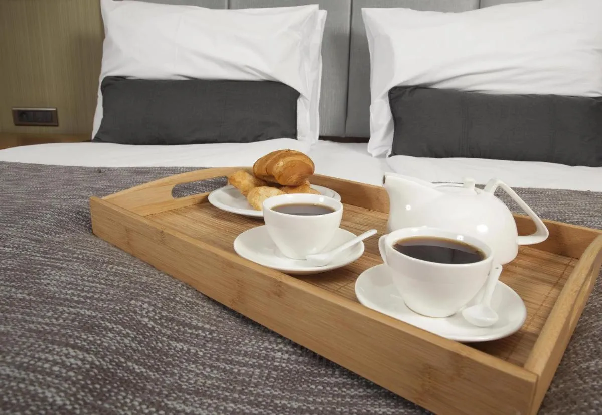 Image 2 of Westend Studio Apt by City Living Scotland