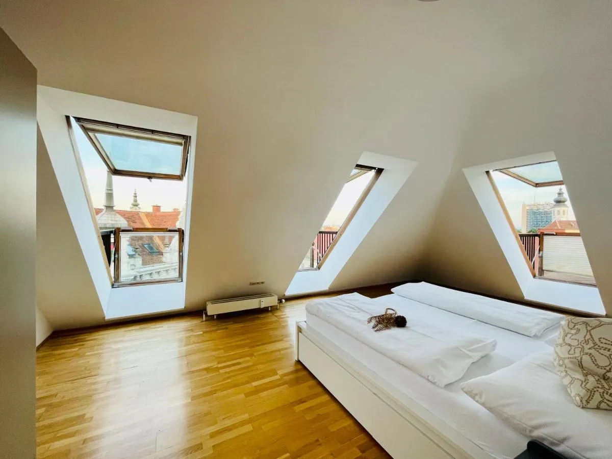 Image 5 of APSTAY Serviced Apartments – City Center – FREE Parking – Self Check-in