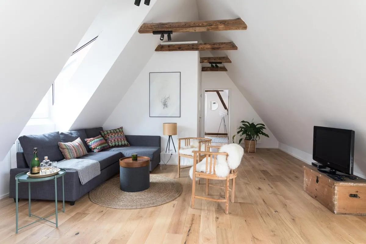 Image 4 of Beautiful Penthouse right in the city center