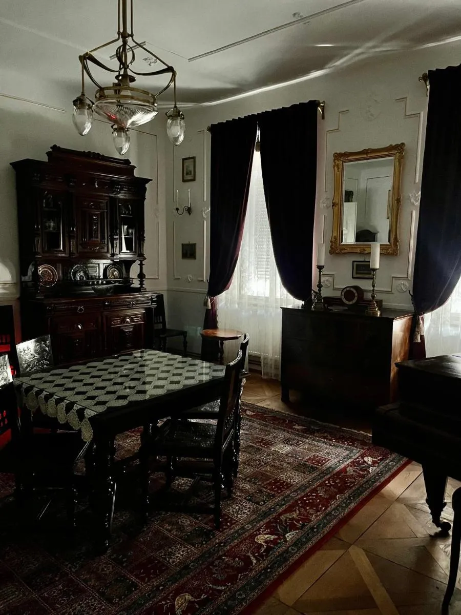 Image 6 of City-Apartment S