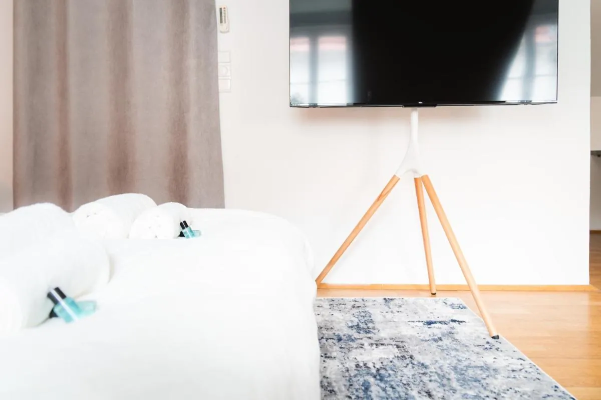 Image 5 of Comfy Downtown Loft – Self Check-in – Centre of Graz