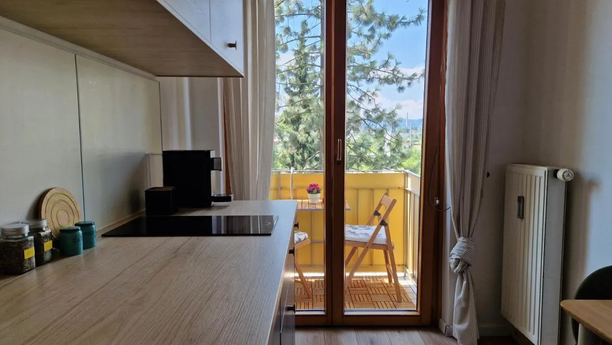 Image 2 of Cosy Apartment with a Magnificent View