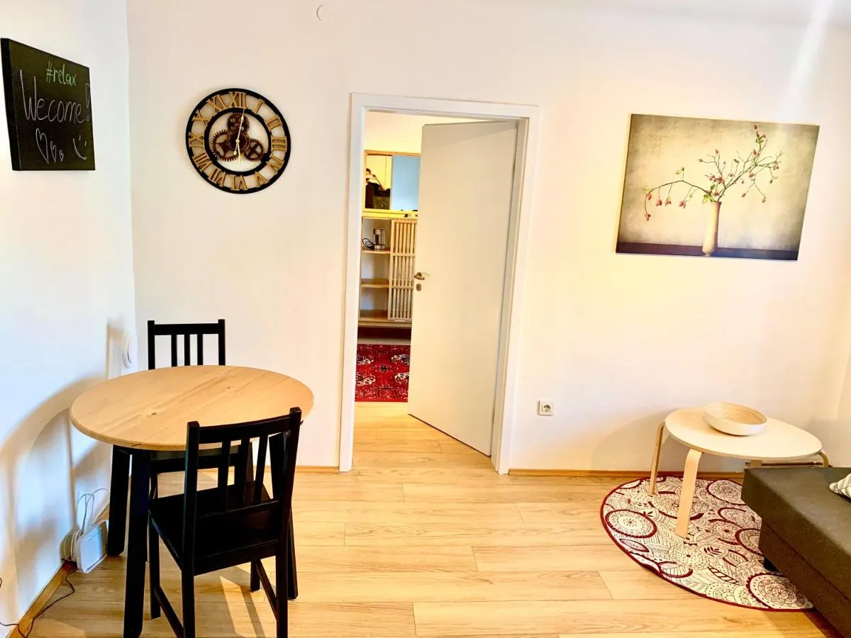 Image 3 of Elegant City Apartment – by Nahuen Suites