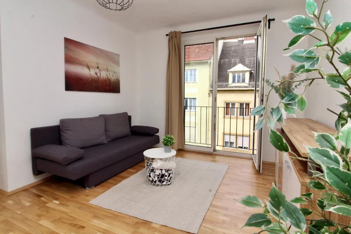 Image 4 of Flataid Apartment Annenstrasse Bahnhof
