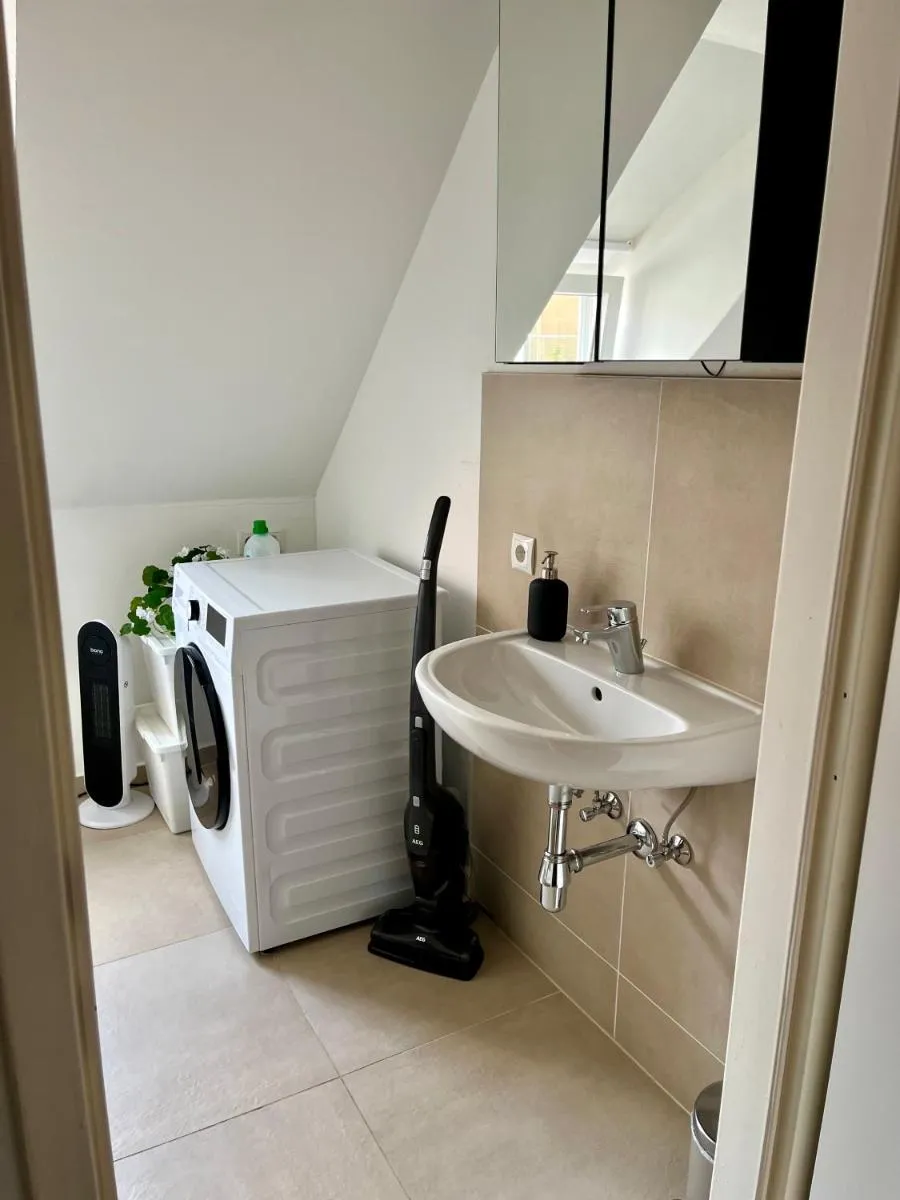 Image 2 of Flores City Center Studio – Easy Self-Check-IN