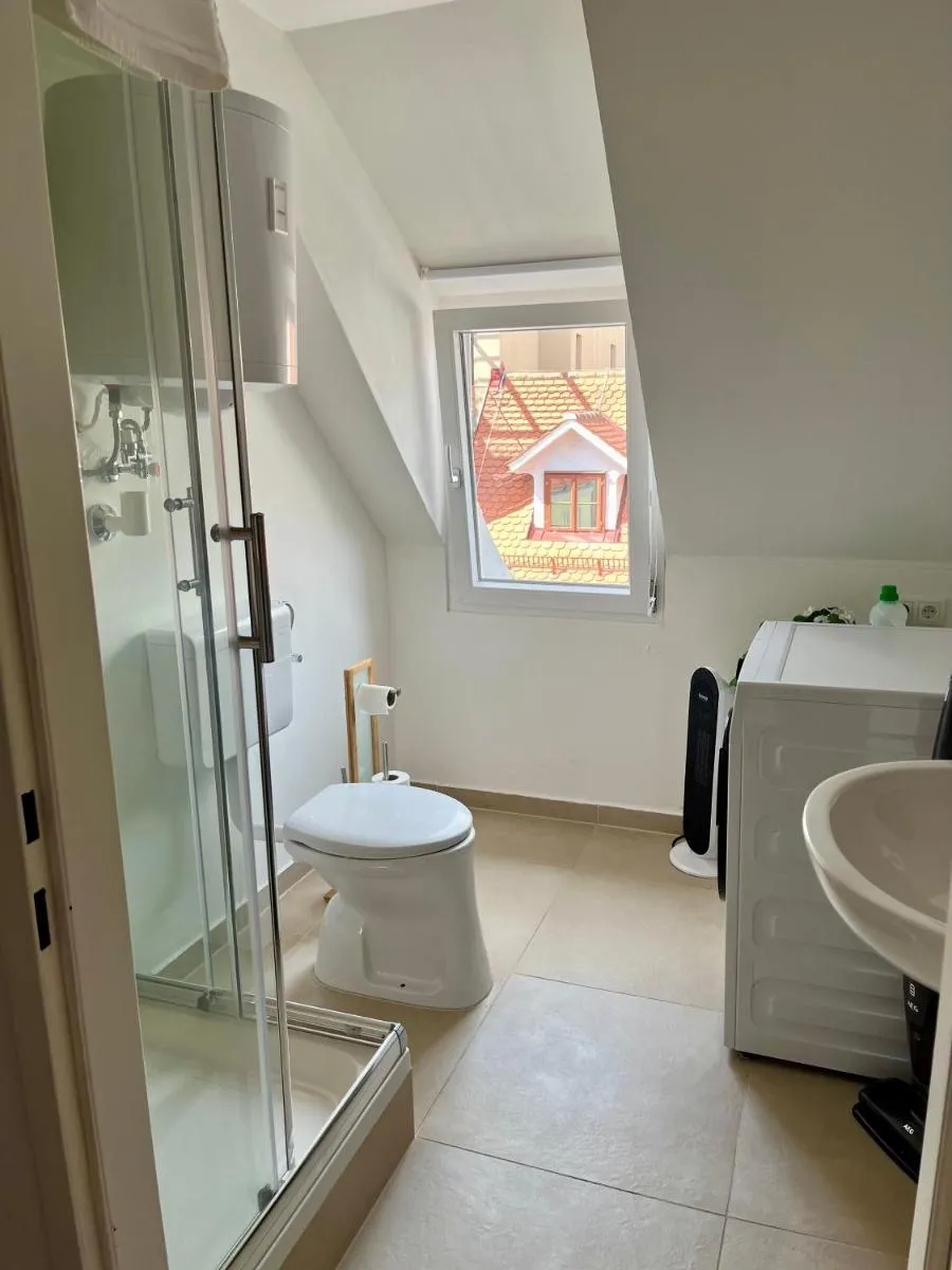 Image 6 of Flores City Center Studio – Easy Self-Check-IN