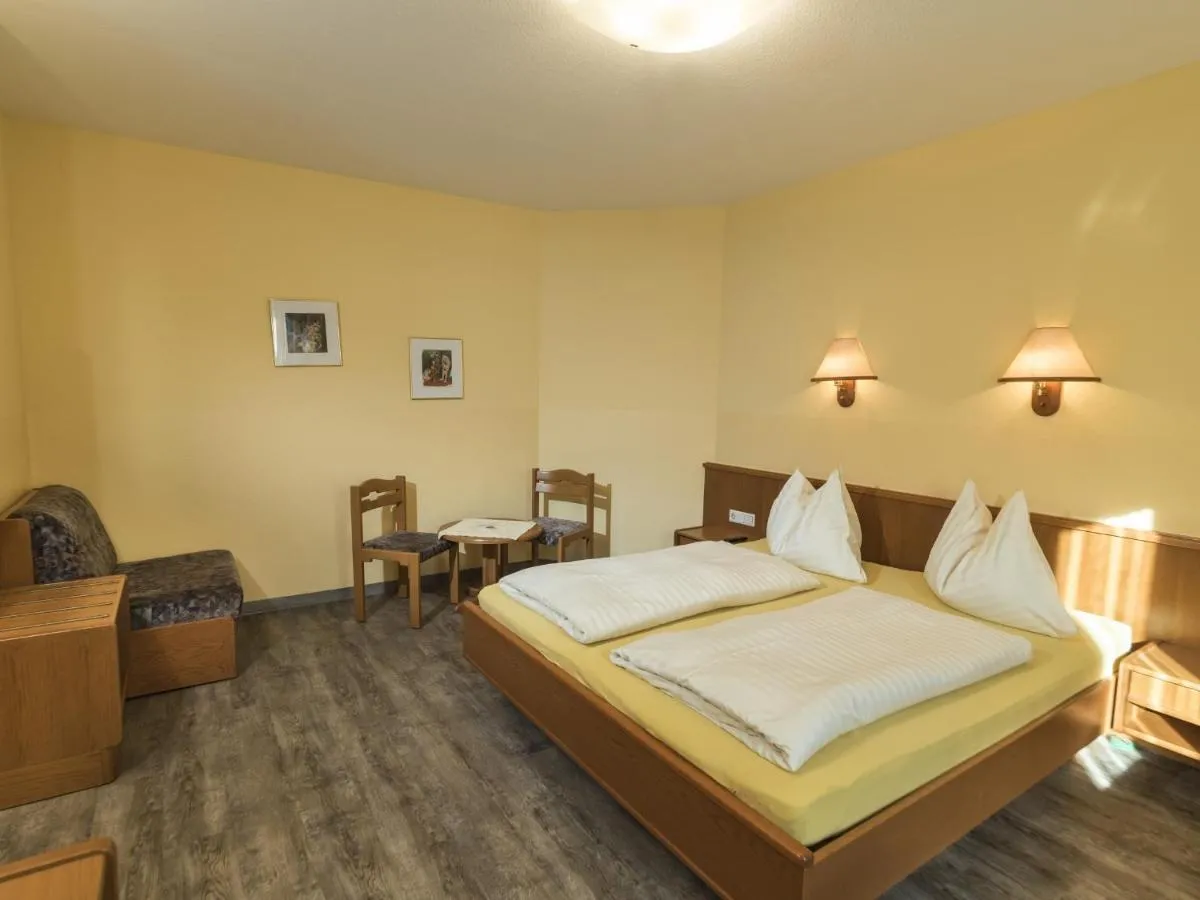 Image 1 of Frühstückspension Meyer, Familie Orthacker