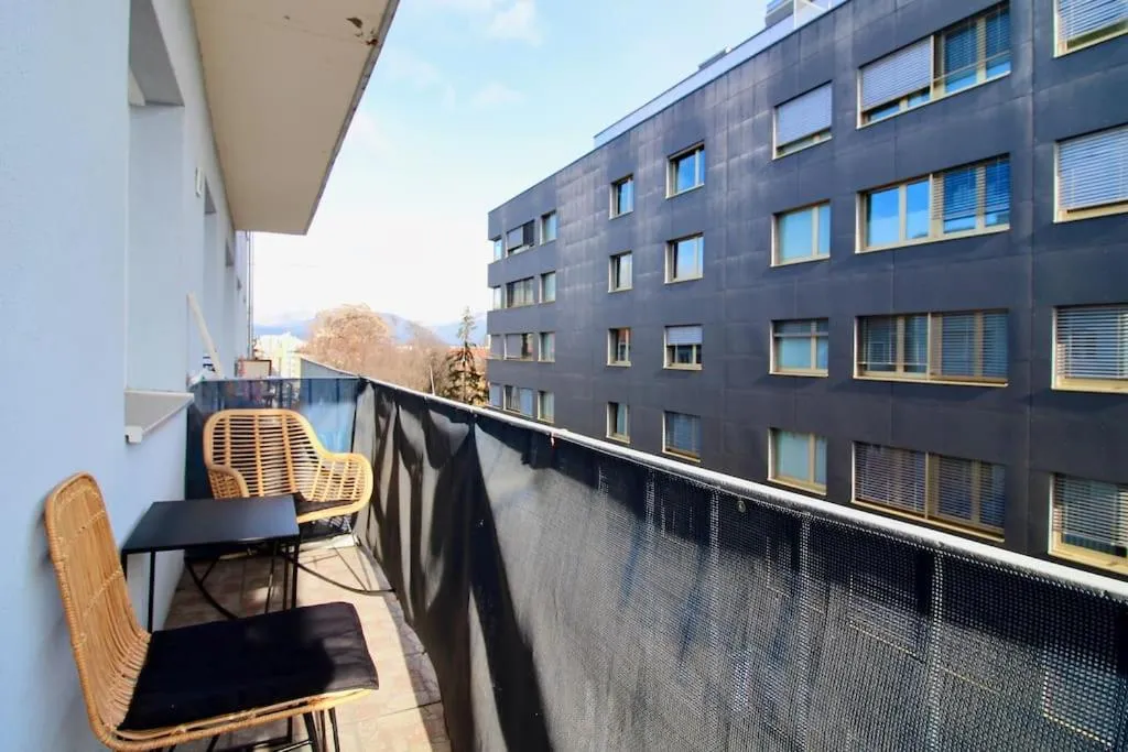 Image 5 of Graz central Penthouse Style Apt